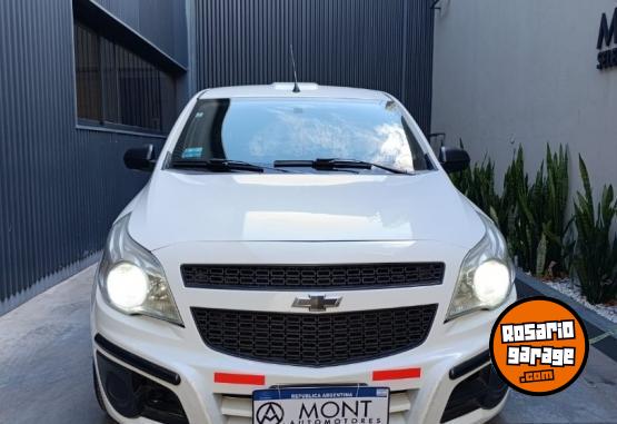 Utilitarios - Chevrolet MONTANA 2015 Nafta 110000Km - En Venta