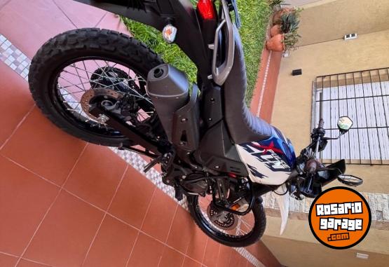 Motos - Hero Xpulse 200 2023 Nafta 16000Km - En Venta