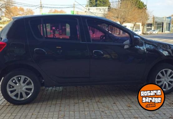 Autos - Renault SANDERO DYNAMIQUE NAV 2016 Nafta 125000Km - En Venta