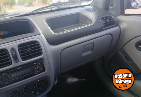 Autos - Renault Clio Pack 2 plus 1.2 16V 2010 Nafta 240000Km - En Venta