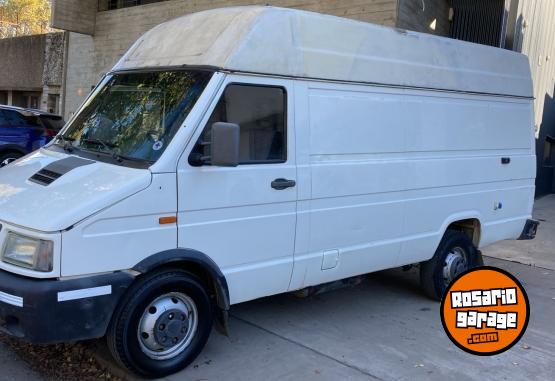 Utilitarios - Fiat IVECCO DIALY 2006 Diesel  - En Venta