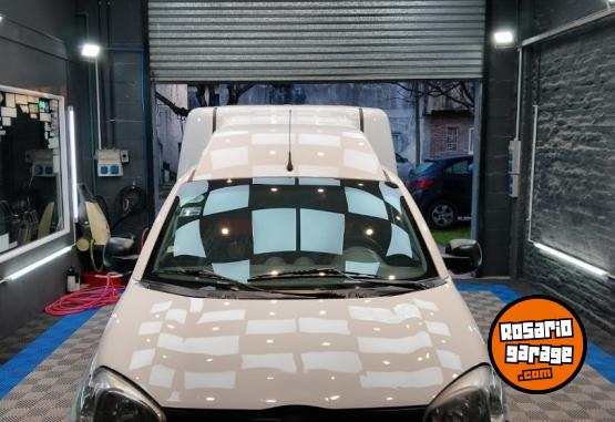 Utilitarios - Fiat FIORINO 2017 Nafta 140000Km - En Venta