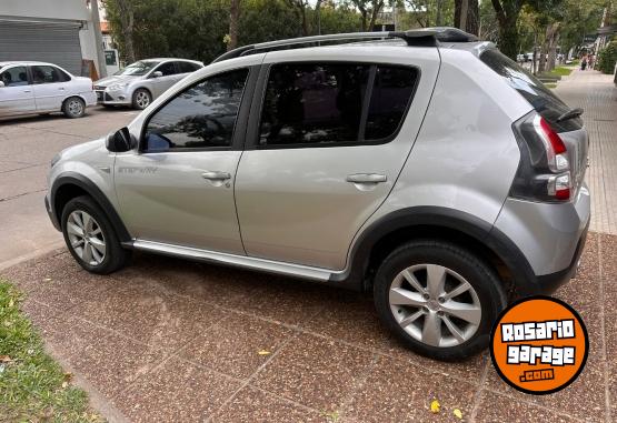Autos - Renault Sandero stepway 2012 Nafta 122000Km - En Venta