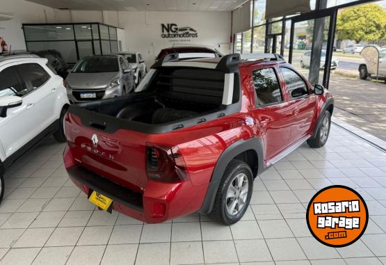 Camionetas - Renault Duster Oroch Outsider 1.6 2017 Nafta 140000Km - En Venta