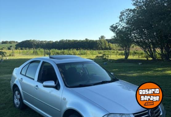 Autos - Volkswagen Bora 2008 Nafta 230000Km - En Venta