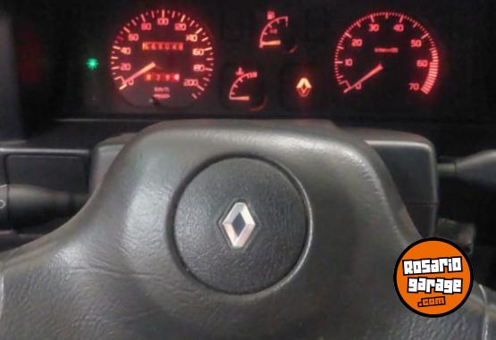 Autos - Renault R19 RN 1996 Nafta 69000Km - En Venta