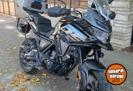 Motos - Voge 650 DSX 2024 Nafta 7800Km - En Venta