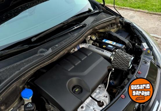 Autos - Peugeot 208 Feline 2013 Nafta 130000Km - En Venta