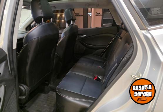 Autos - Chevrolet TRACKER 1.2T AT PREMIER 2022 Nafta 49000Km - En Venta