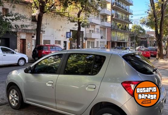 Autos - Renault Renault Sandero Privelege 2016 Nafta 96500Km - En Venta