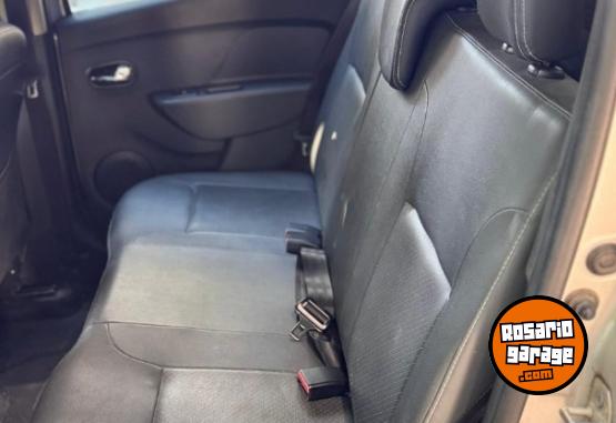 Autos - Renault Renault Sandero Privelege 2016 Nafta 96500Km - En Venta