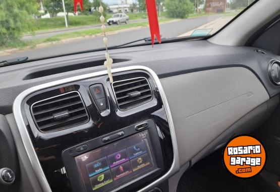 Autos - Renault Logan Privilege Plus 2018 GNC 107409Km - En Venta