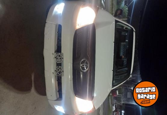 Camionetas - Toyota Hilux 2007 Diesel 410000Km - En Venta