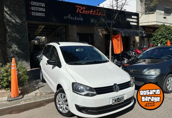 Autos - Volkswagen SURAN CONFORTLINE 2013 Nafta 163000Km - En Venta