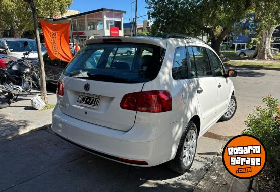 Autos - Volkswagen SURAN CONFORTLINE 2013 Nafta 163000Km - En Venta