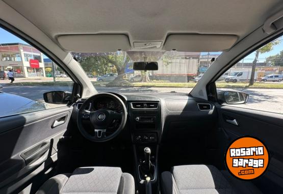 Autos - Volkswagen SURAN CONFORTLINE 2013 Nafta 163000Km - En Venta