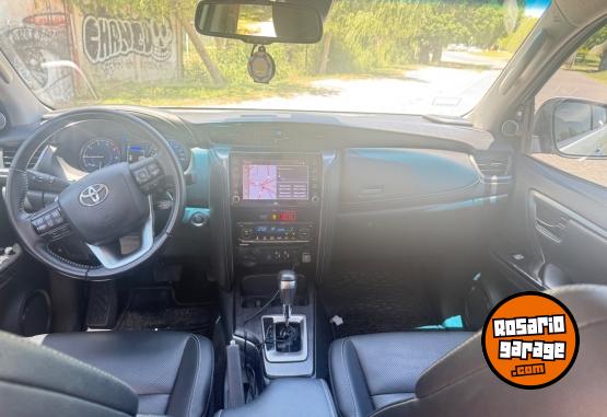 Camionetas - Toyota SW4 2021 Diesel 50000Km - En Venta