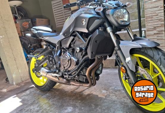 Motos - Yamaha MT07 2018 Nafta 17000Km - En Venta