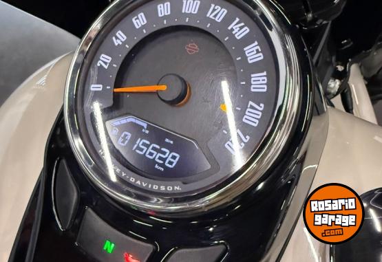 Motos - Harley Davidson Heritage 114 2022 Nafta 15000Km - En Venta