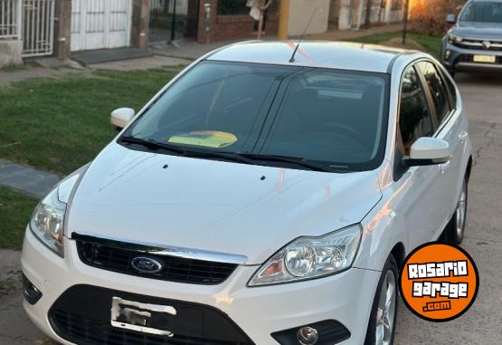 Autos - Ford Focus 2012 Nafta 181000Km - En Venta