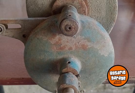 Herramientas - Líquido herramientas en maletín nuevas poco uso taladros black Decker y DAIHATSU - En Venta