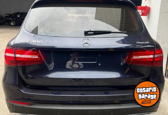 Camionetas - Mercedes Benz GLC 300 4MATIC 2017 Nafta 139000Km - En Venta