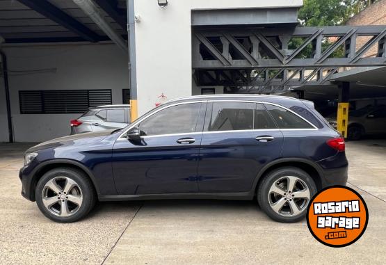 Camionetas - Mercedes Benz GLC 300 4MATIC 2017 Nafta 139000Km - En Venta