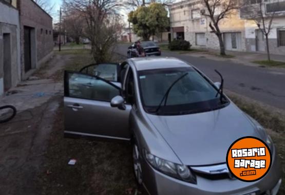 Autos - Honda Civic 2011 Nafta 163000Km - En Venta