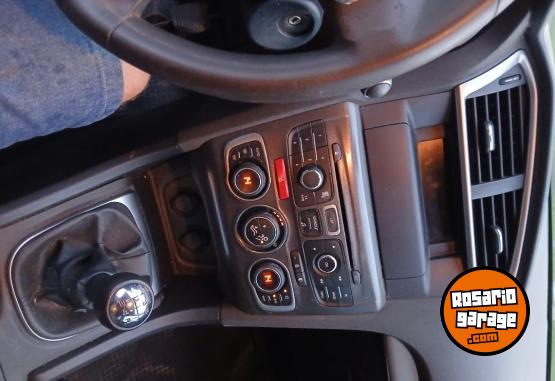 Autos - Citroen C4 lounge 2014 GNC 160000Km - En Venta