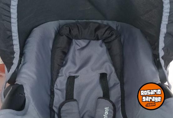 Artículos para bebé - Cochecito de paseo INFANTI - En Venta