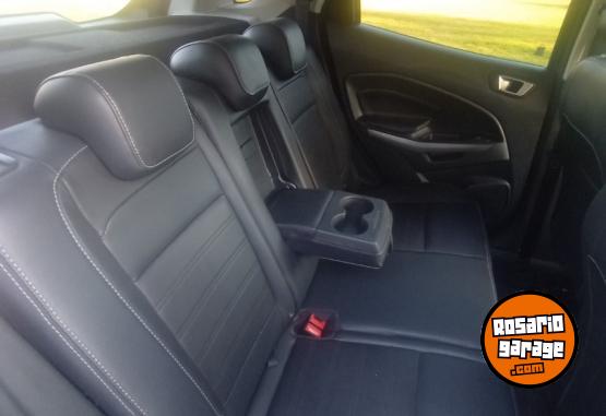 Autos - Ford Ecosport Titanium 2022 Nafta 40000Km - En Venta