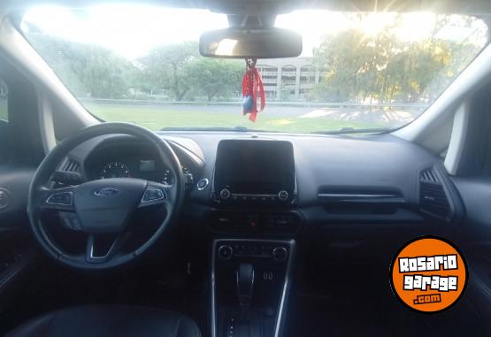 Autos - Ford Ecosport Titanium 2022 Nafta 40000Km - En Venta