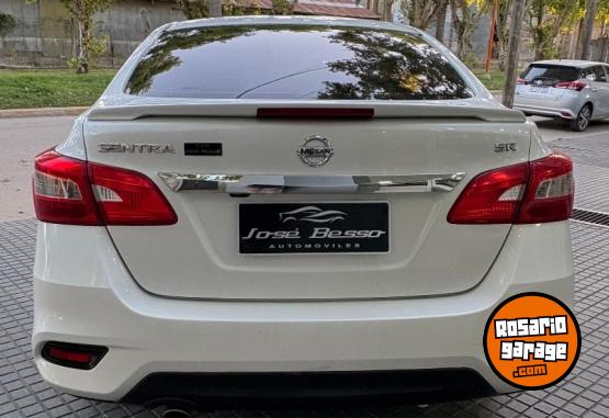 Autos - Nissan Sentra sr 2020 Nafta 70000Km - En Venta