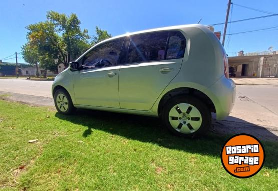 Autos - Volkswagen Up gol mobi 2015 Nafta 119000Km - En Venta