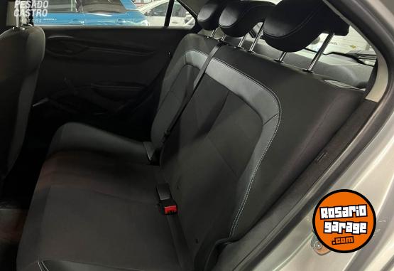 Autos - Chevrolet Onix Joy Black 1.4 2020 Nafta 39500Km - En Venta