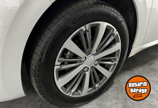 Autos - Peugeot 208 Feline 2020 Nafta 18200Km - En Venta