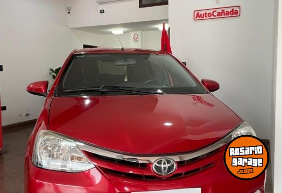 Autos - Toyota TOYOTA ETIOS XLS 2014 Nafta 120000Km - En Venta