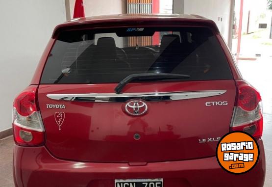 Autos - Toyota TOYOTA ETIOS XLS 2014 Nafta 120000Km - En Venta