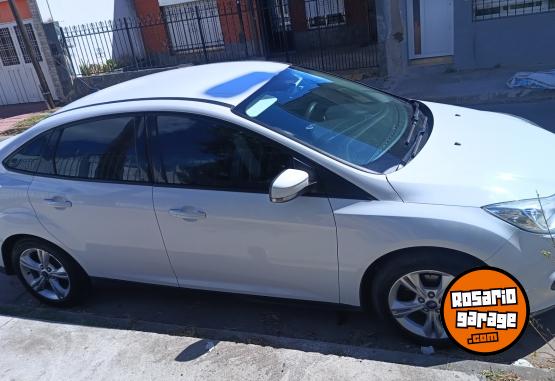 Autos - Ford Focus 2015 Nafta 121700Km - En Venta