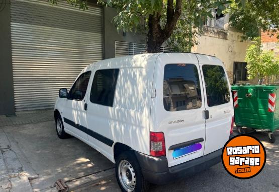 Utilitarios - Citroen Berlingo kangoo patagonic 2019 Diesel 167000Km - En Venta