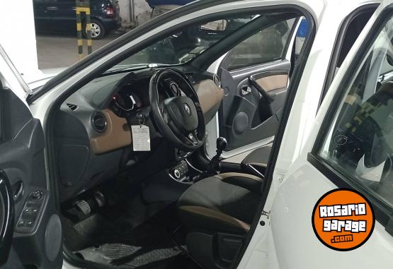 Autos - Renault DUSTER PRIVILEGE 4X4 2.0 2018 Nafta 142142Km - En Venta