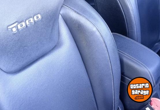 Camionetas - Fiat Toro 2020 Nafta 48000Km - En Venta
