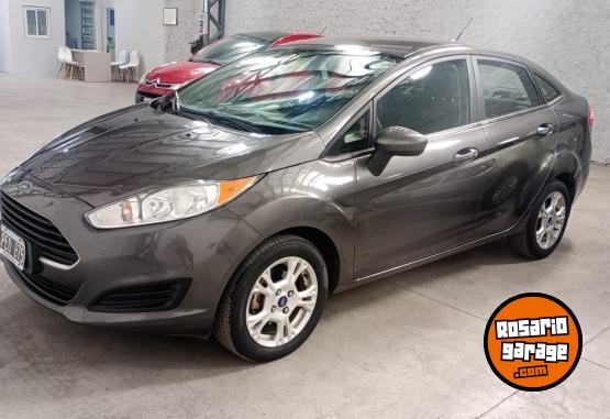 Autos - Ford Fiesta 1.6 Se Plus 2015 Nafta 96239Km - En Venta