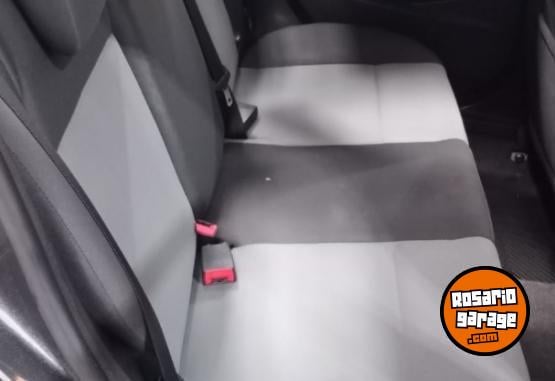 Autos - Ford Fiesta 1.6 Se Plus 2015 Nafta 96239Km - En Venta