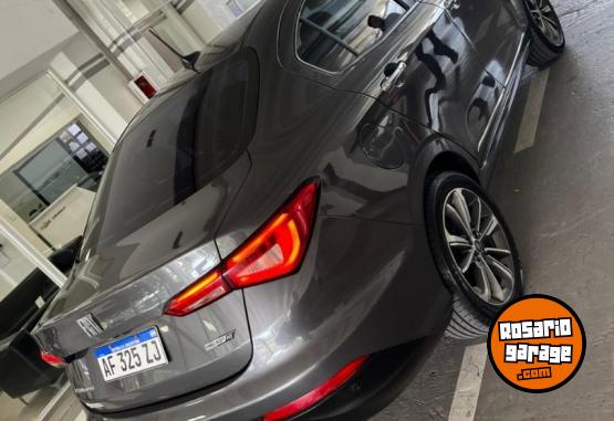 Autos - Fiat Cronos precision 1.8 2022 Nafta 61214Km - En Venta