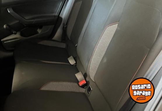 Autos - Volkswagen Polo Track 2024 Nafta 56496Km - En Venta