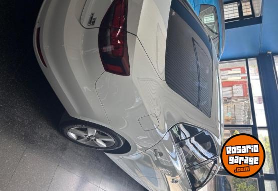Autos - Volkswagen Vento1.4 conf 2017 Nafta 97000Km - En Venta