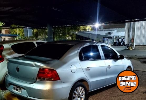 Autos - Volkswagen Confortline 2010 Nafta 211000Km - En Venta