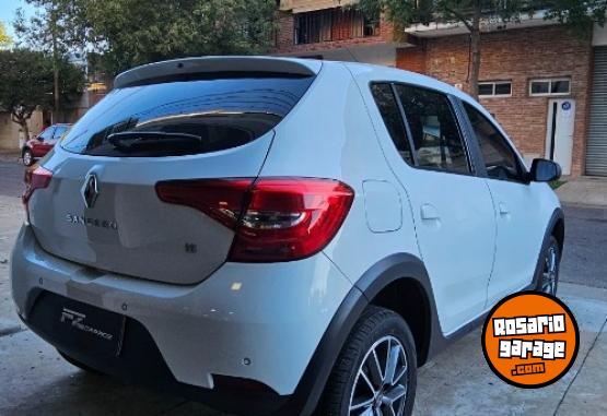 Autos - Renault Sandero Intens CVT 2020 Nafta 98000Km - En Venta