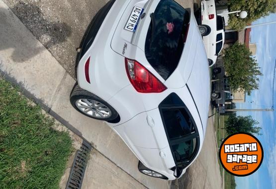 Autos - Ford Fiesta 2018 Nafta 100000Km - En Venta